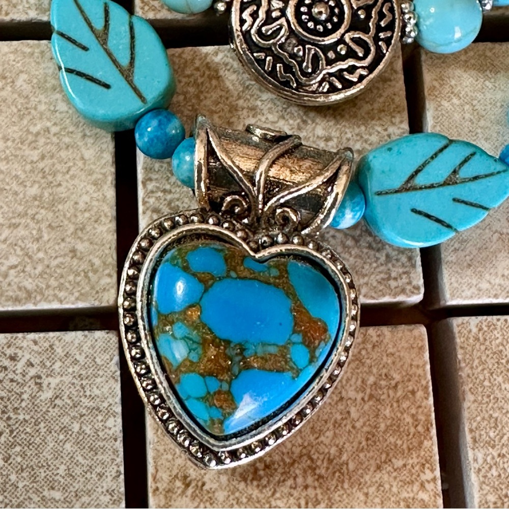 NEW HANDMADE - Turquoise Beaded Necklace with Heart Pendant